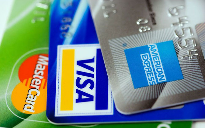 If you see a 'broadcast' symbol on your debit or credit card you may be able to touch-pay for your London travel ticket direct from your card