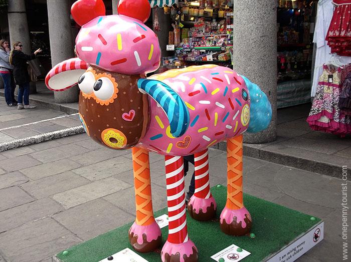 Candy Baa looks good enough to eat...well almost. Located in Covent Garden, he's part of the Shaun in the City Art Trail in London.